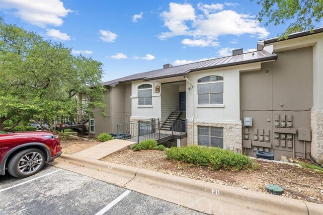 Building Photo - 6000 Shepherd Mountain Cove