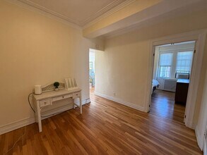 Interior Photo - New King Edward
