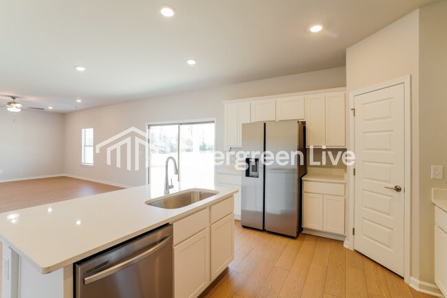 Building Photo - 178 Fenwick Pl