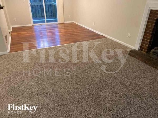 Foto del edificio - 6140 Littleton Dr