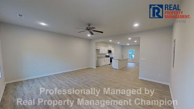 Newly Constructed 3 BD 2.5 BA w/Open Floor Plan - Newly Constructed 3 BD 2.5 BA w/Open Floor Plan House