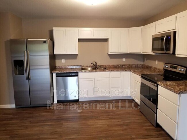 Foto del edificio - 1770 10th Ave E