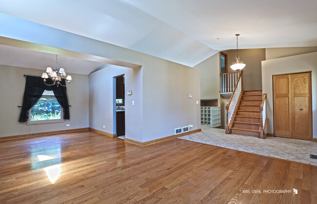 Building Photo - 2626 N Cherry Cove Ln