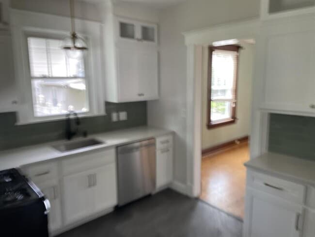 Building Photo - 2711 Arbor Avenue