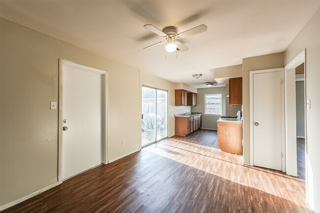 Foto del edificio - 3106 Wilmington St