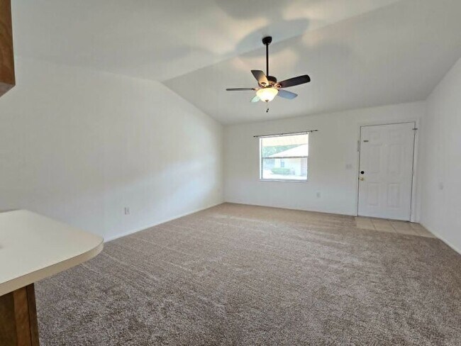 Foto del edificio - 3940 Spoonbill Ct