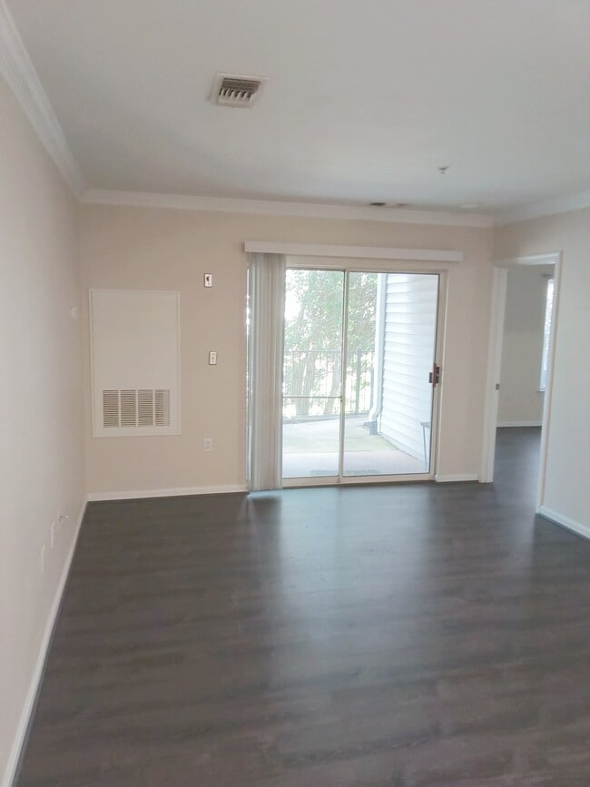 Building Photo - 12894 Fair Briar Ln