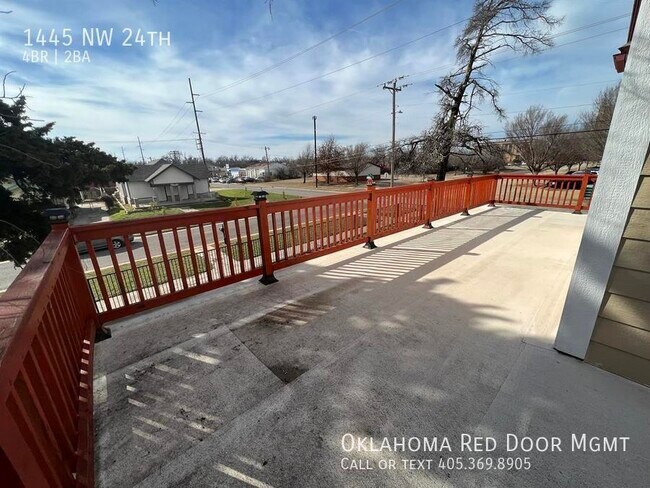 Foto del edificio - 1445 NW 24th St
