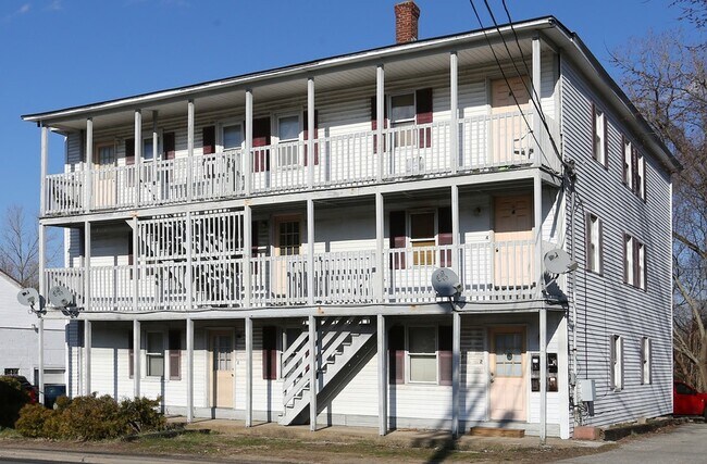Building Photo - 27 Norwich Ave