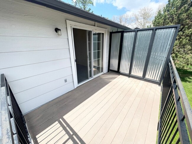 Building Photo - 2bd/1b Apartment, Boise Bench-Close to Eve...