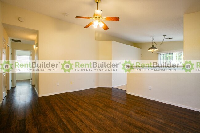 Foto del edificio - 5106 Park Ridge Rd NW
