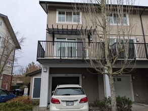 Building Photo - 2450-161A 161A St