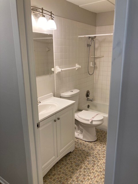 Foto del edificio - 2142 Belmont Ln