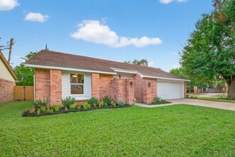 Building Photo - 19543 Quiet Brook Dr