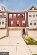 Building Photo - 1438 Honeylocust Dr