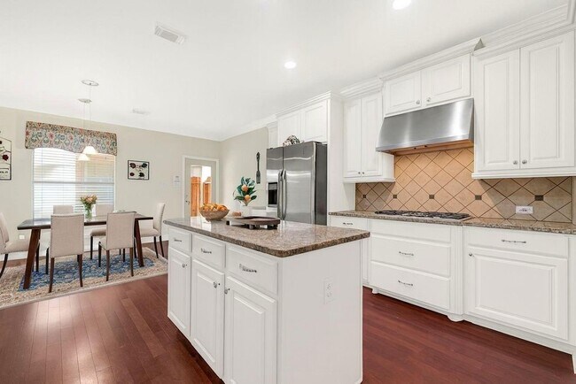 Building Photo - 3730 Arundel Gardens Ln