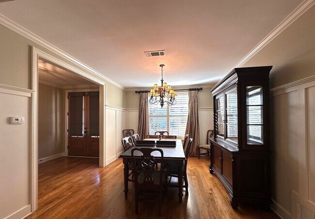 Foto del edificio - 5 Bedroom /4 Bath House in LAKELAND!!!
