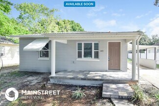 Building Photo - 3409 W Paxton Ave