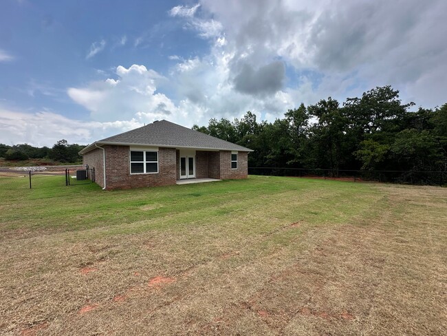 Building Photo - New Construction 3 Bedroom, 2 Bathroom on ...