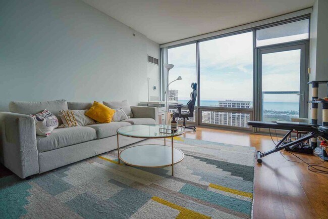 Foto del edificio - 100 E 14th St