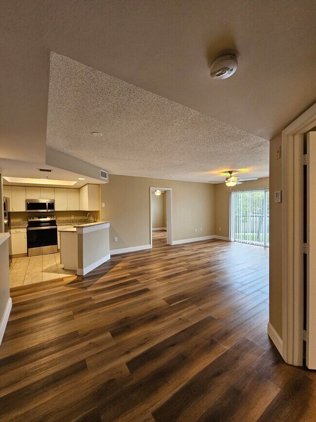 Foto del edificio - 4187 N Haverhill Rd