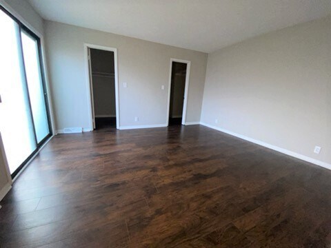 Foto del edificio - 9106 Woodpark Ln NW