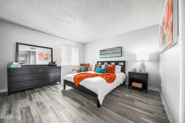 Foto del edificio - 9410 N 31st Ave