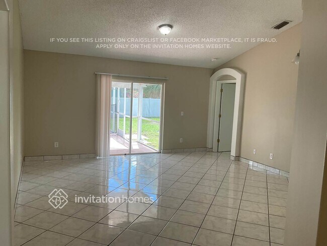 Foto del edificio - 1783 Tradewinds Ave SE