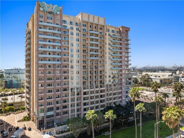 Primary Photo - 388 E Ocean Blvd