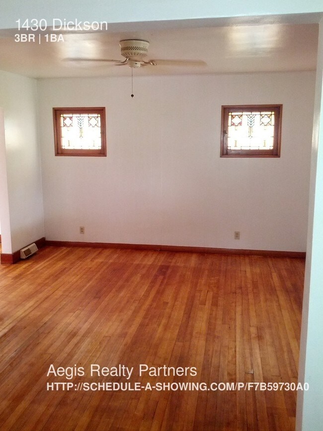 Foto del edificio - 1430 Dickson St