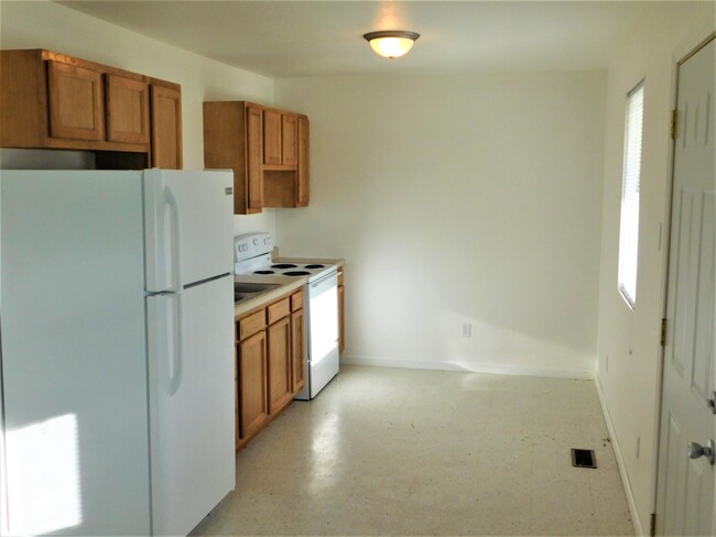 Building Photo - 102 Bailey Meadows