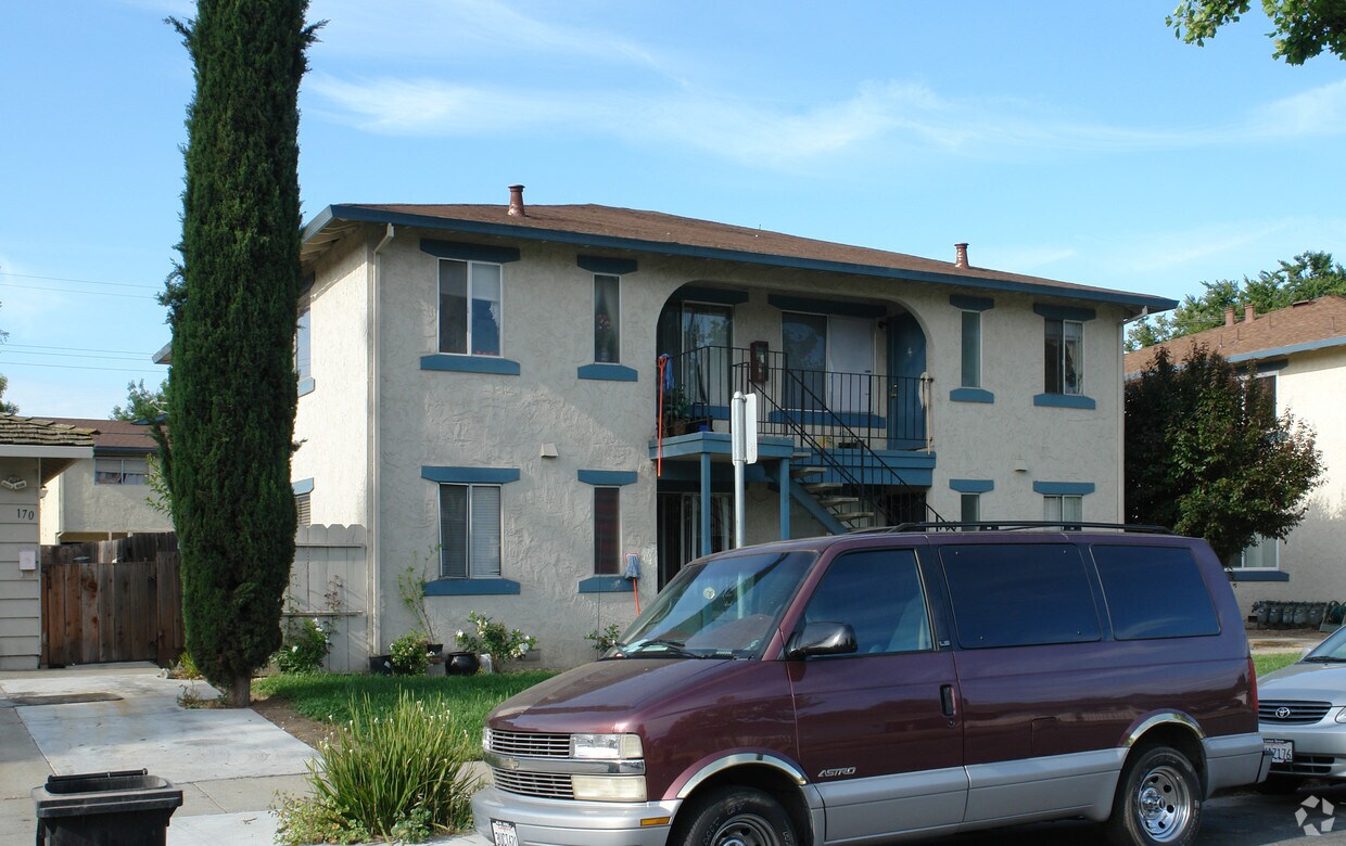 Primary Photo - 168 Danze Dr