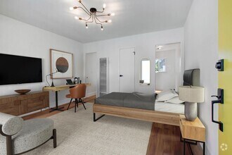 Building Photo - 1302 W Olive Ave