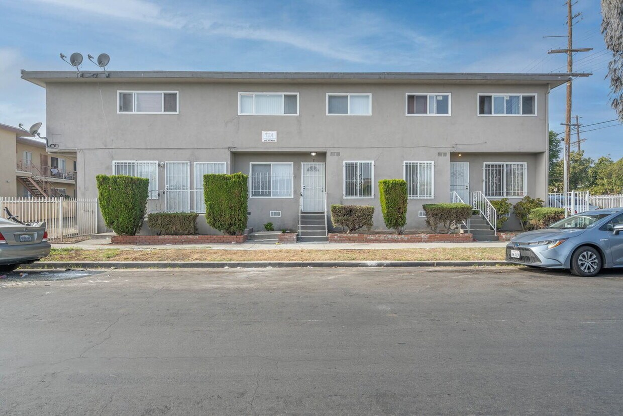 Photo - 3212 West 60th Street