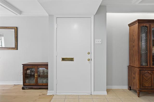Foto del edificio - 5811 Copperwood Ln