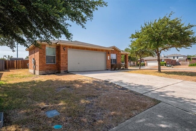 Building Photo - 500 Lafayette Square Dr