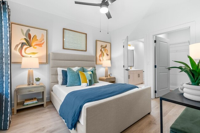 Building Photo - The Ashe