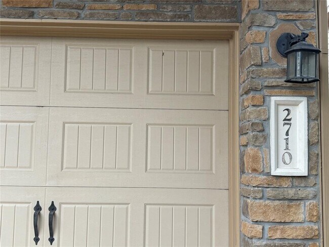 Foto del edificio - 2710 Maybrook Hollow Ln