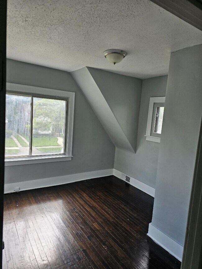 Foto del edificio - 16583 Archdale St