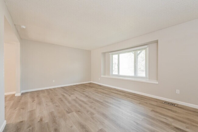 Foto del edificio - 18178 E Mansfield Ave