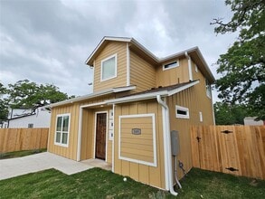 Building Photo - 169 Chickasaw