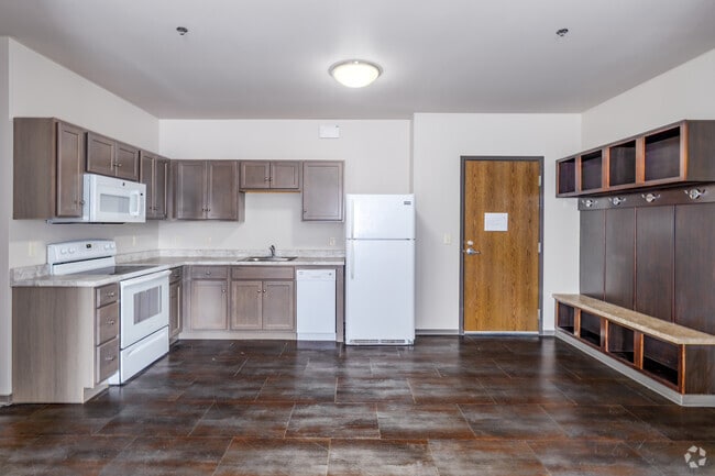 4BR, 2BA - 1,228SF - Kitchen and Dining Area - Presentation Heights