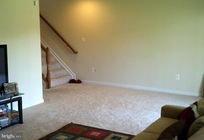 Foto del edificio - 8708 Sagebrush Ln