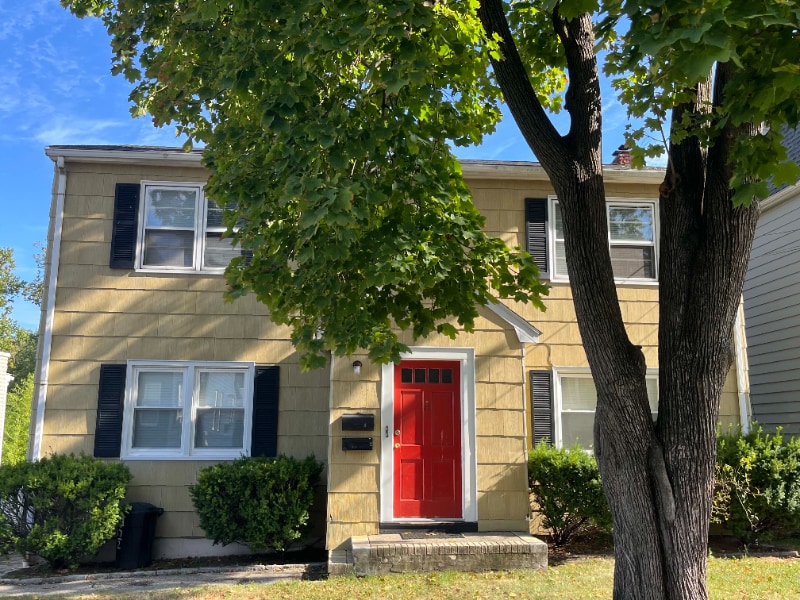 Primary Photo - 17 Cedar St
