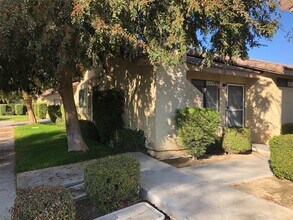 Building Photo - 8706 Lyn River Ct