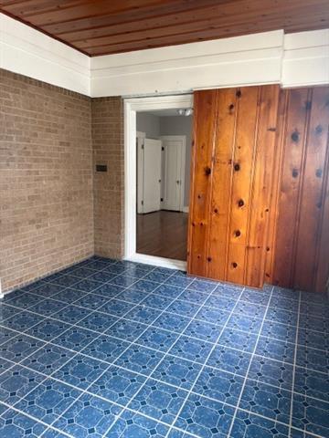 Foto del edificio - 2701 Stuart Dr