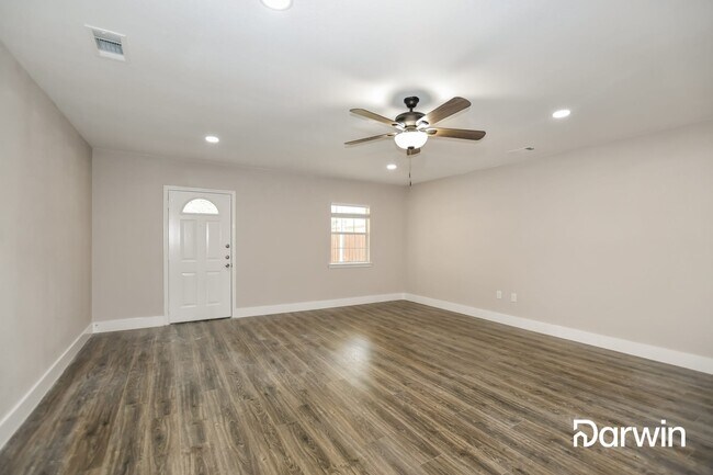 Foto del edificio - 1506 Mesa Ct