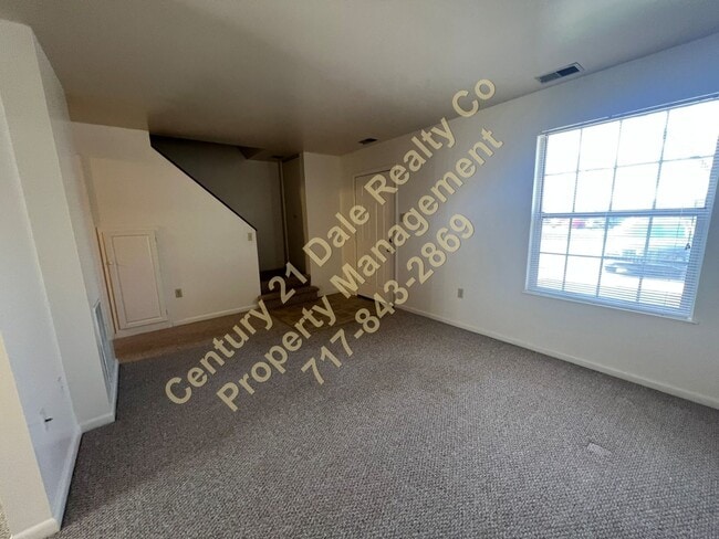 Foto del edificio - 2 BR 1.5 bath Condo in Central York School District