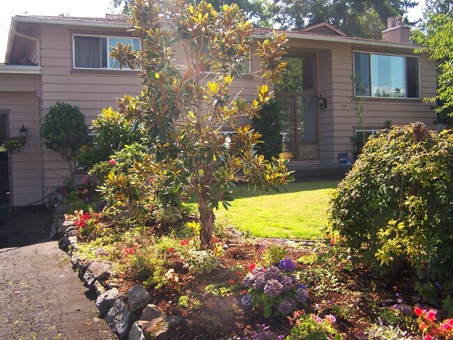 Foto del edificio - 7451 NE 146th St