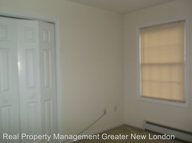 Foto del edificio - 71 W Elderkin Ave